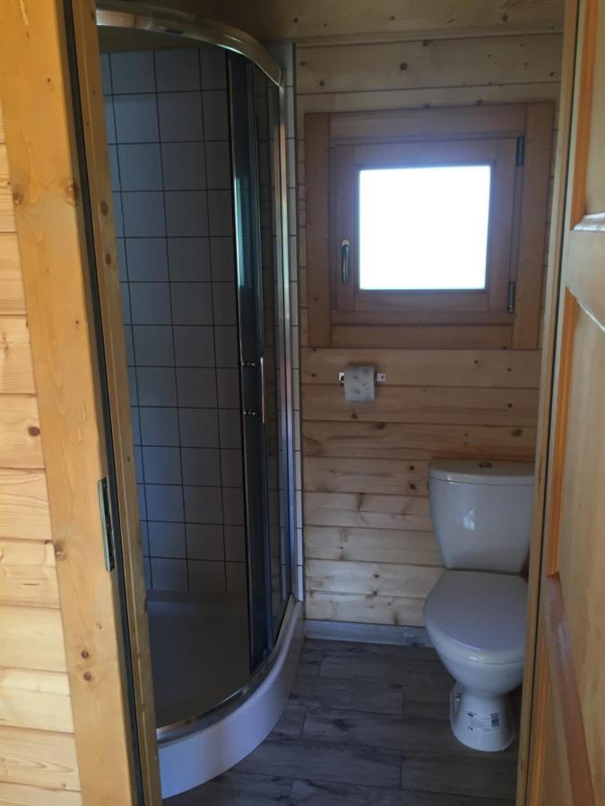 Pokoje I Domki Letniskowe Bros Dziwnów Екстериор снимка